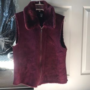 Joneswear sport suede and faux fur vest